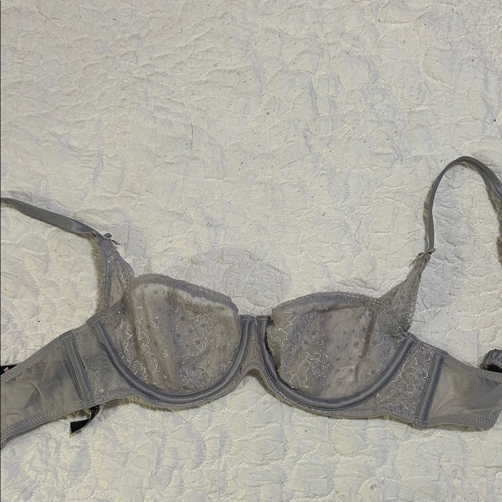 Lace Underwire Bra - Gray